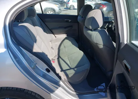 2010 Honda Civic Lx из США, поврежденный, VIN 19XFA1F50AE061275